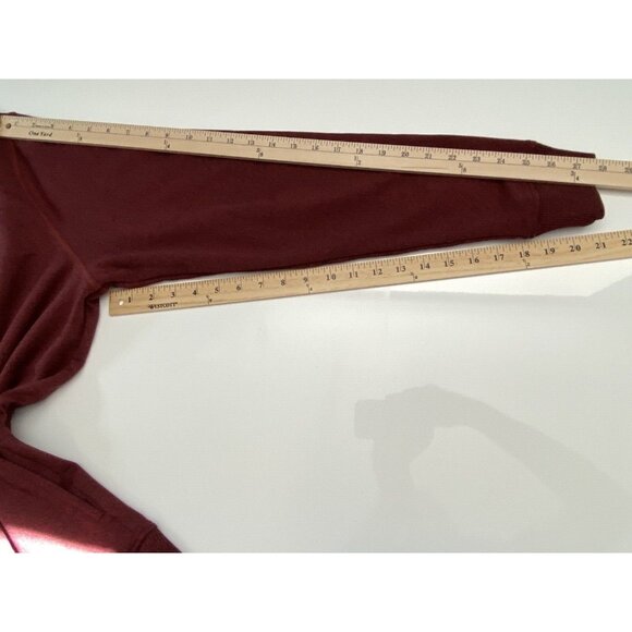 Travis Mathew 4 Button Red Long Sleeve Micro Fleece Pullover Sweater Men’s Large - Picture 16 of 16